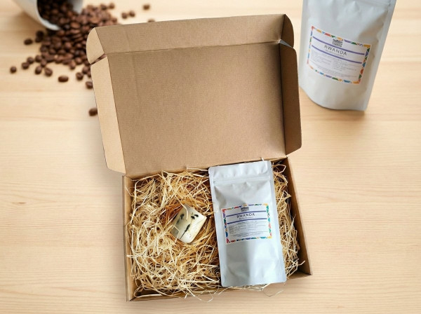 Balíček kávy s kalíškem na kávu (1)